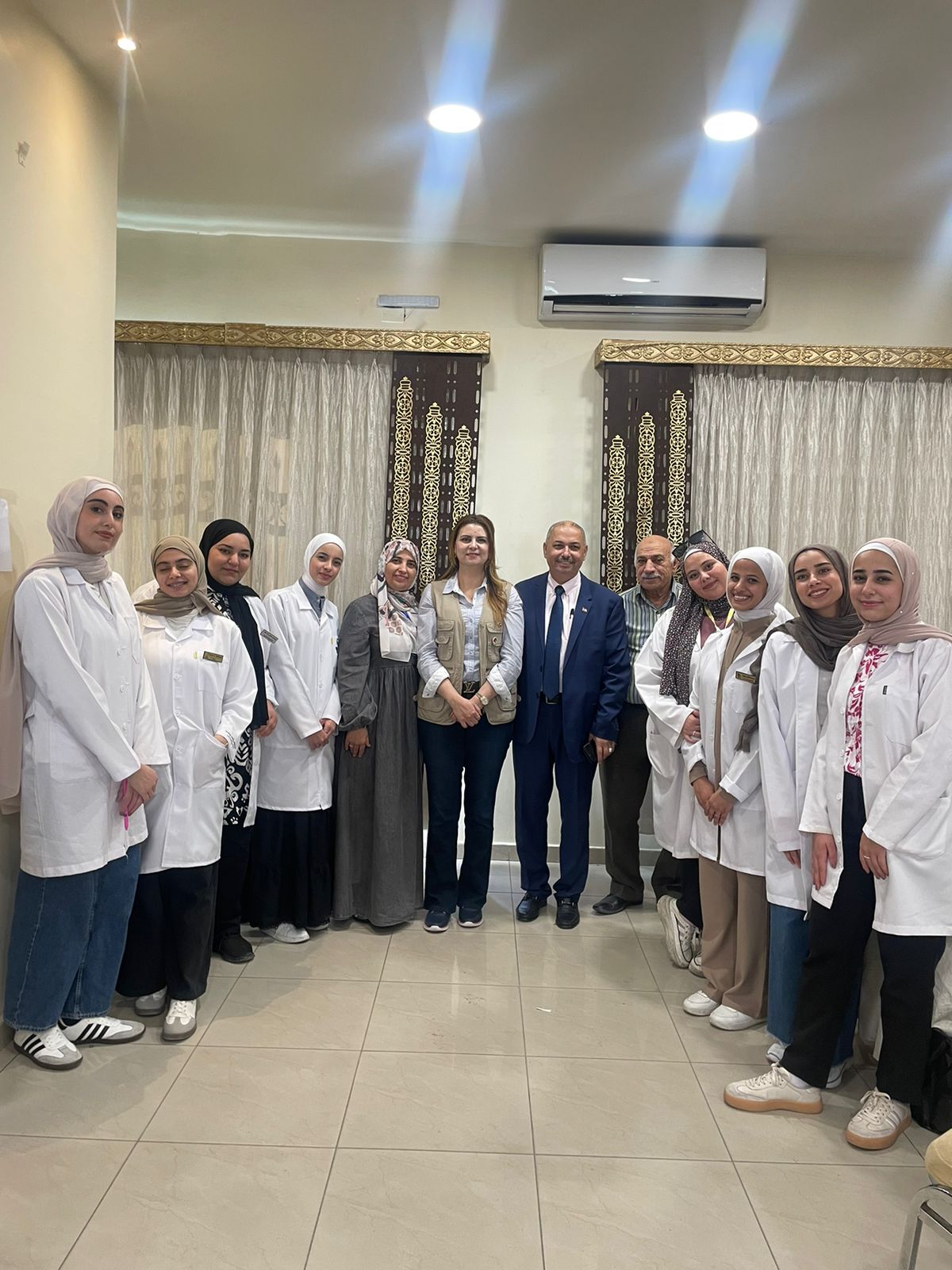 كلية حطين في قلب المجتمع المحلي