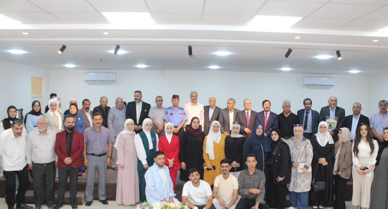 كلية حطين الجامعية المتوسطة تقيم فعالية "ادخل فرحة" لتكريم الطلبة الأيتام وأبناء الأسر العفيفة