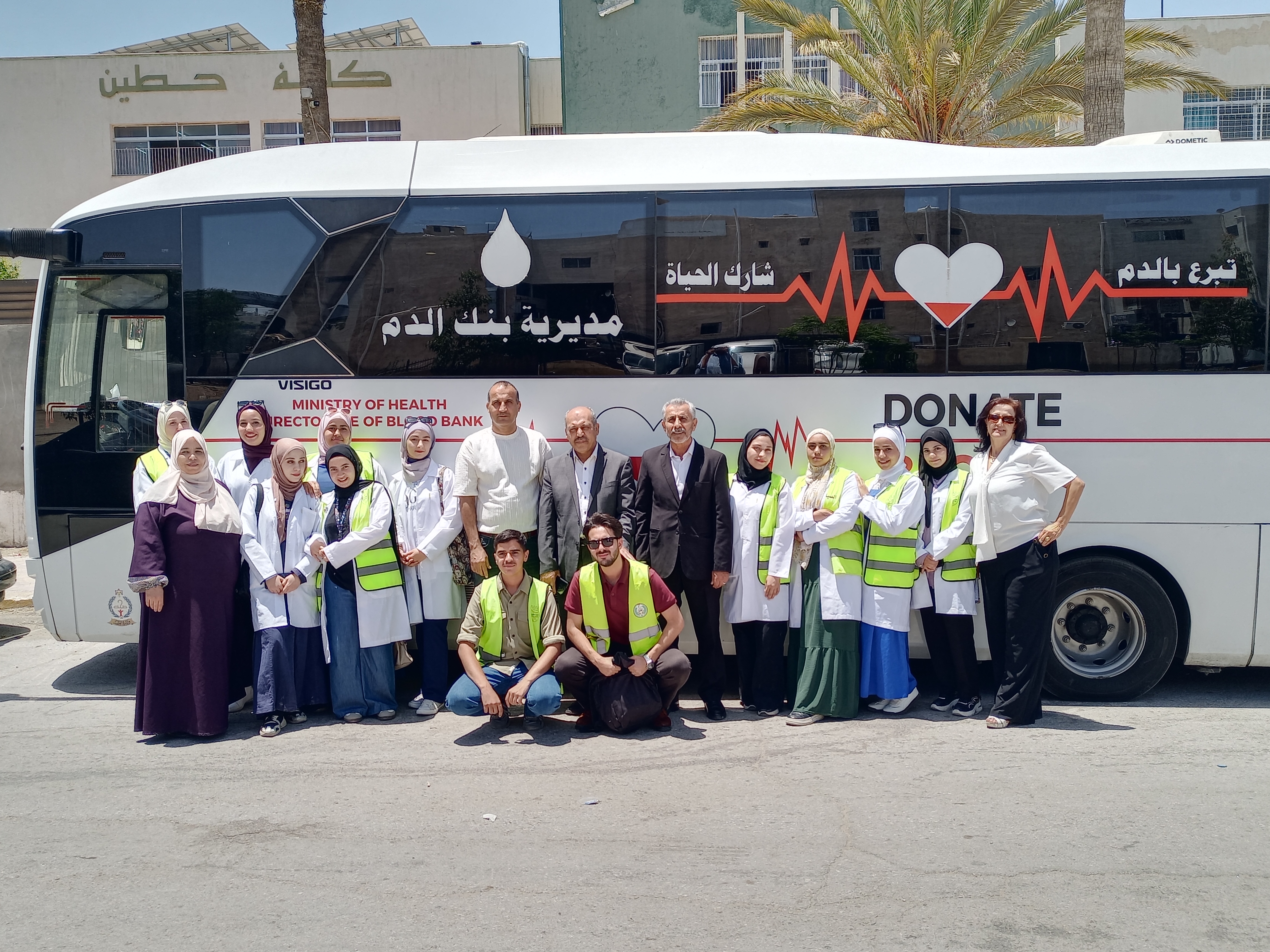 بالابتسامة والمحبة اكتملت حملة العطاء والجود